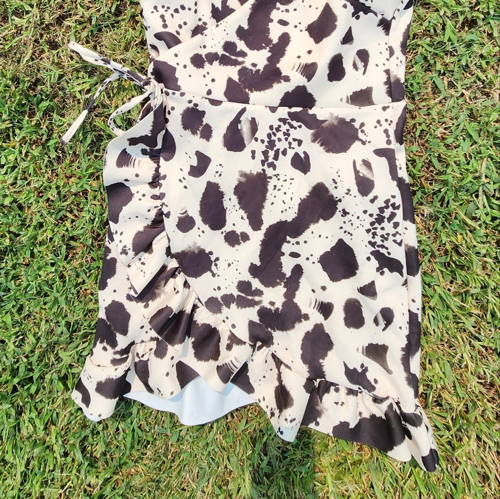 Dress - Picture 3 of 5